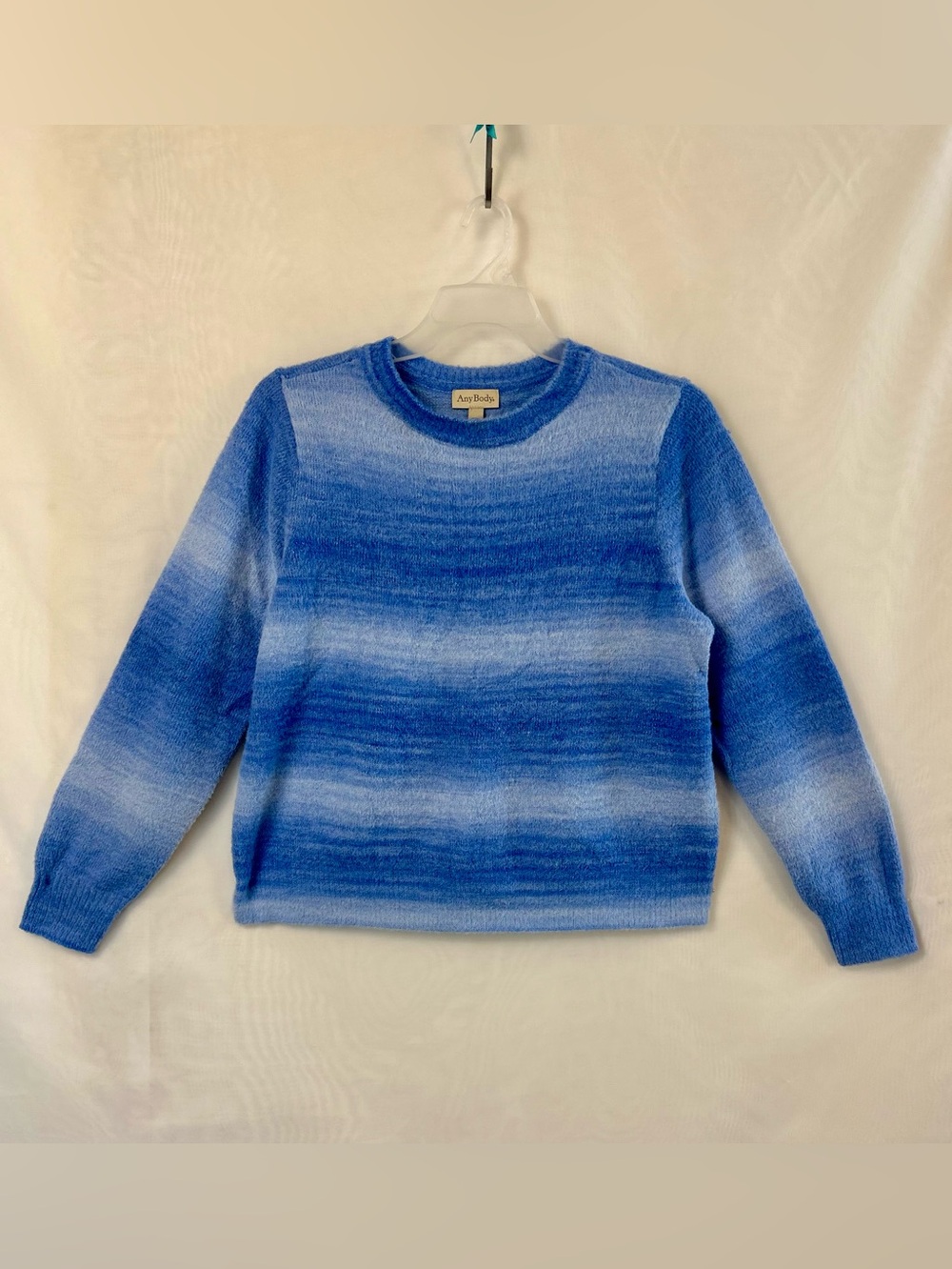 New QVC Anybody Blue Jewel Ombre Fuzzy Short Sweater / Size Large